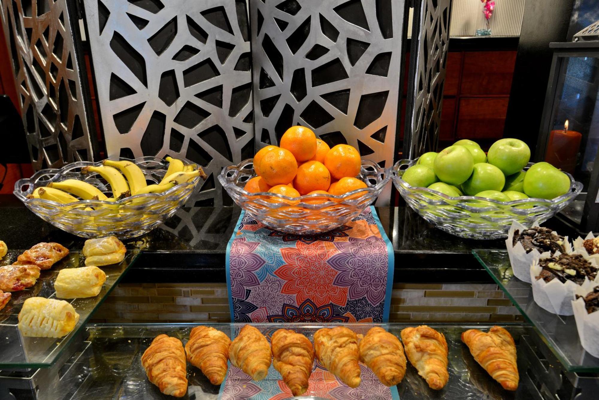 City Lodge Hotel Johannesburg Airport, Barbara Road Кемптън Парк Екстериор снимка