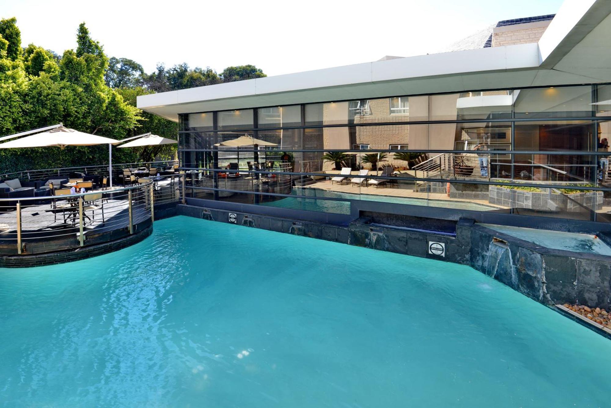City Lodge Hotel Johannesburg Airport, Barbara Road Кемптън Парк Екстериор снимка